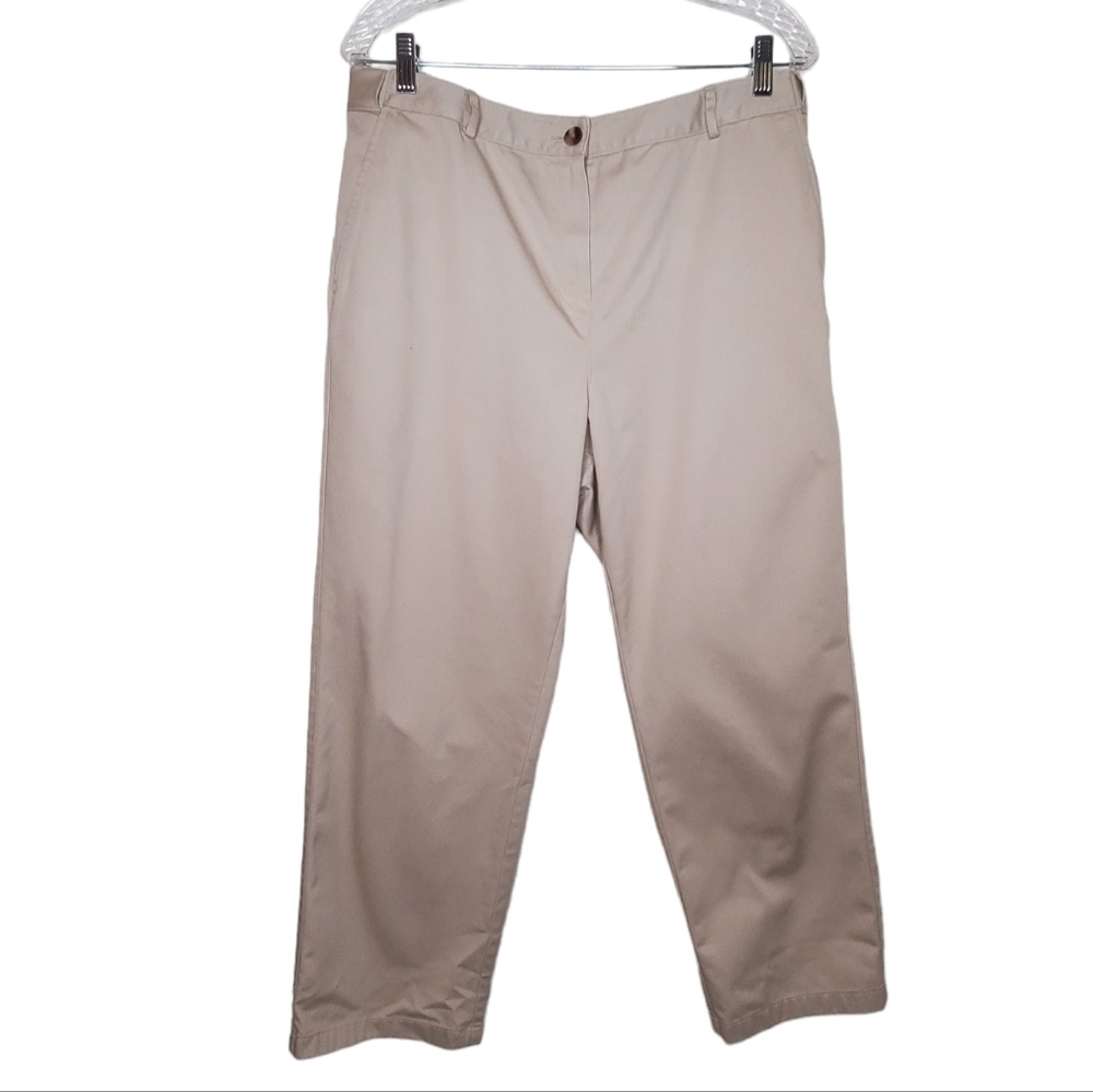 L.L. Bean Women's Classic Fit Khakis, Straight Leg Business Casual Pants Sz 16